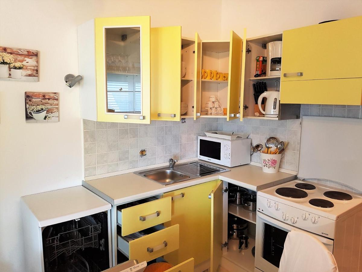 Apartments Anita - Punta Skala Petrcane Εξωτερικό φωτογραφία